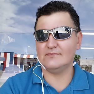 Meet your Posher, Roberto